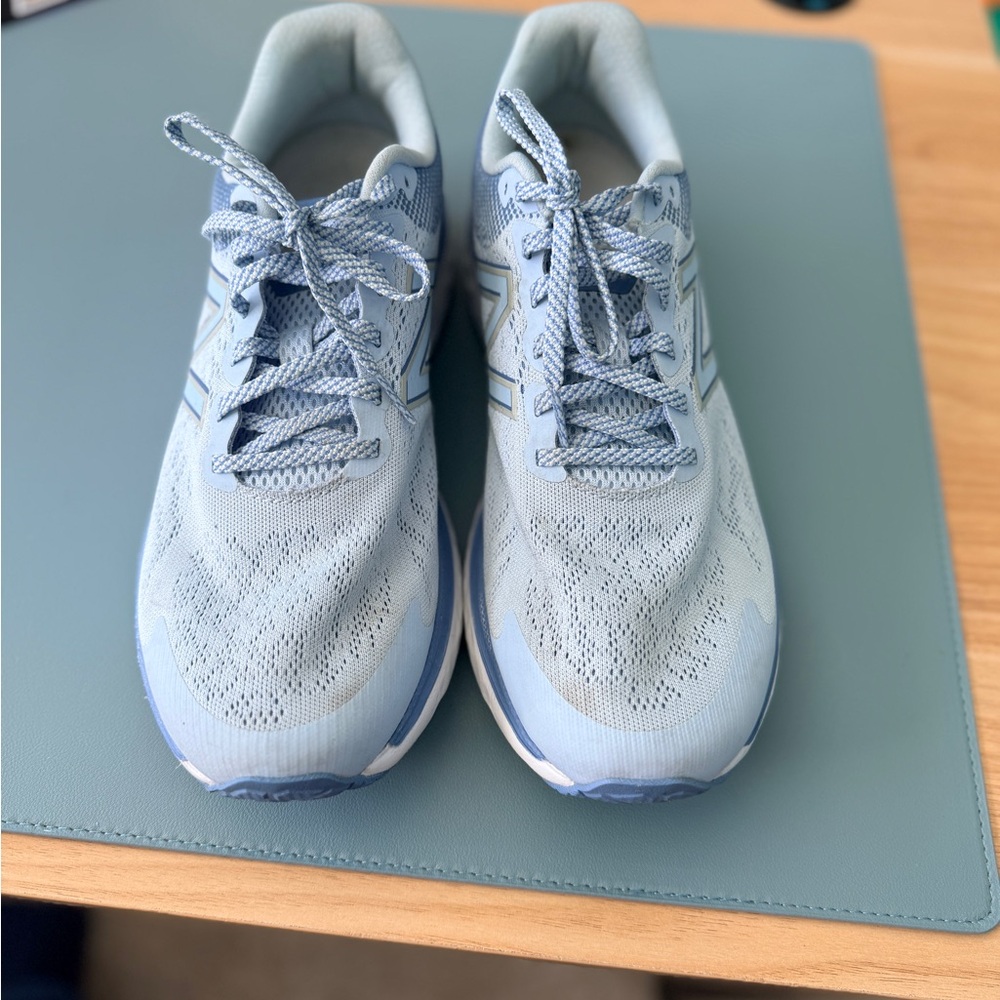 New Balance Fresh Foam 680 Sky Blue Sneakers